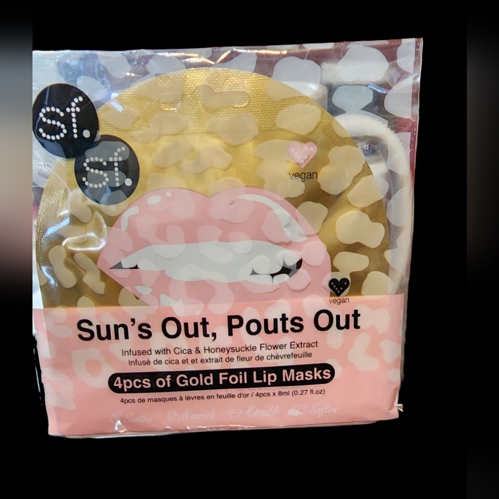 SFGlow Sun's Out, Pouts Out Gold Foil Leopard Pattern Lip Mask - 4 Pack